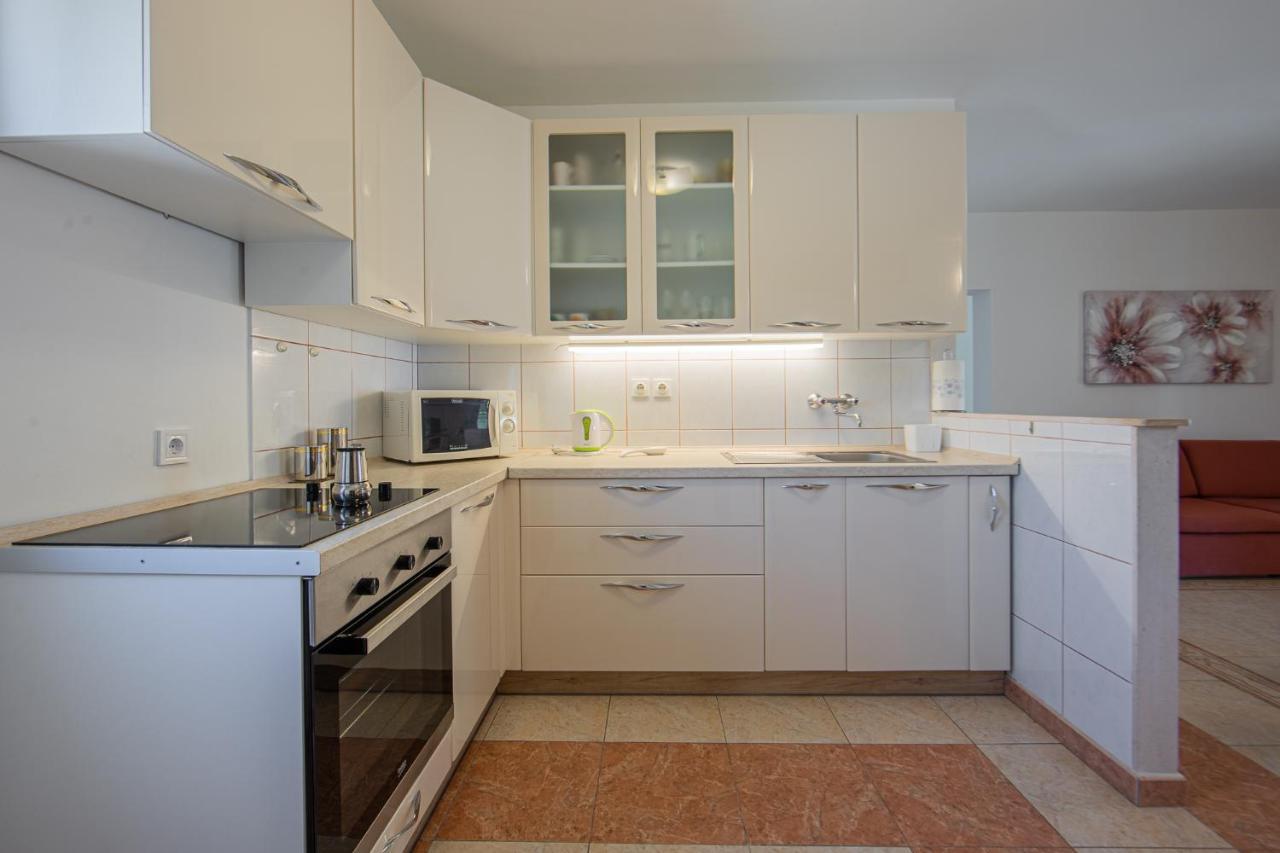 Apartmani Mares Ražanj Zewnętrze zdjęcie
