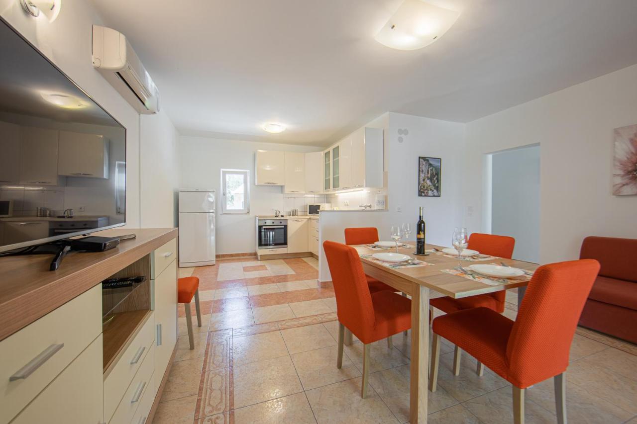 Apartmani Mares Ražanj Zewnętrze zdjęcie